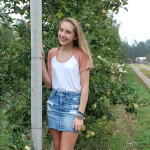 Meet your Posher, Lily